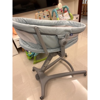 (極新） (送Chicco蚊帳 專屬尿布台 專屬椅套及餐盤） Chicco Baby Hug4合1餐椅嬰兒安撫床