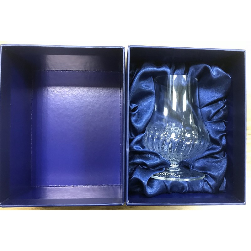 全新含盒~皇家柏克萊水晶雕刻品酩杯水晶杯