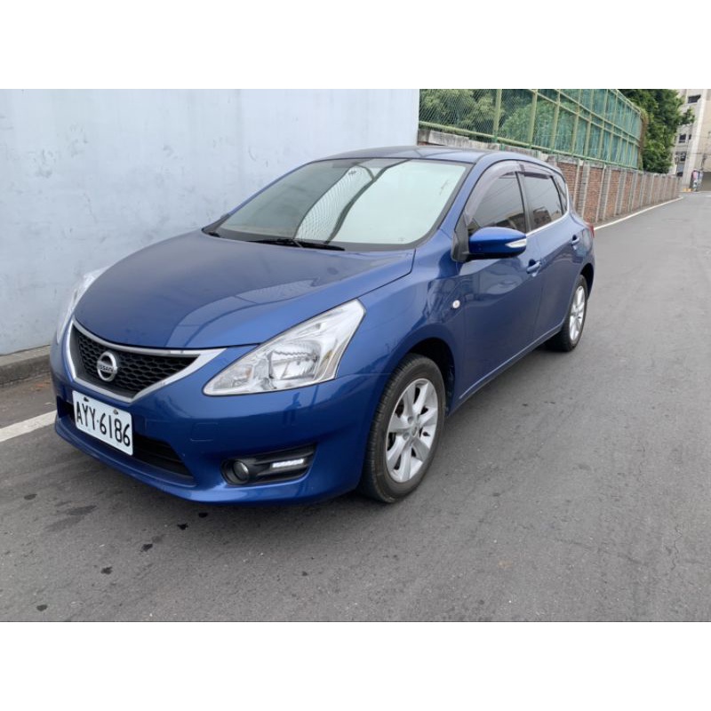 2014 Tiida 售25.8萬 台中看車 0977366449 陳 自售