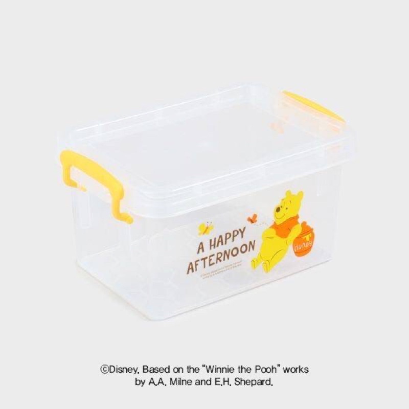 《怪獸玩具小舖👾》韓國小熊維尼小豬透明0.7升收納箱，可放飾品糖果小玩具，雙耳朵扣蓋設計🥰