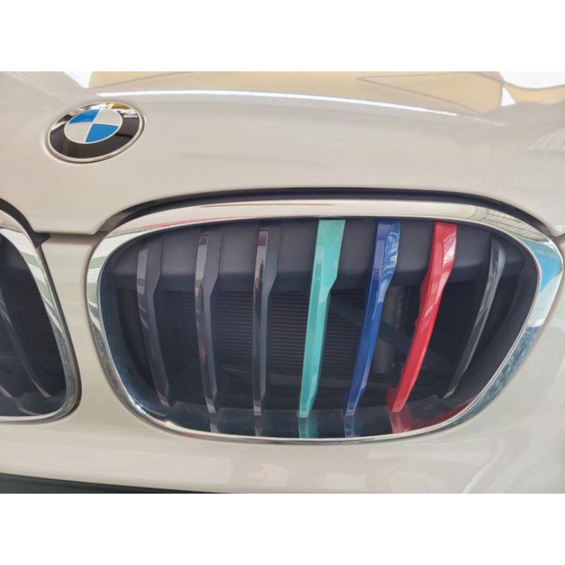 BMW F48 X1 7桿專用 三色水箱飾條 卡扣式