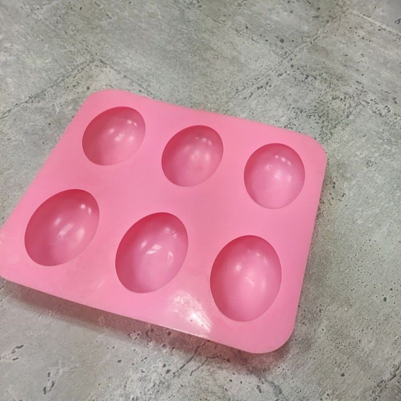 二手 蛋型半圓矽膠模 手工皂