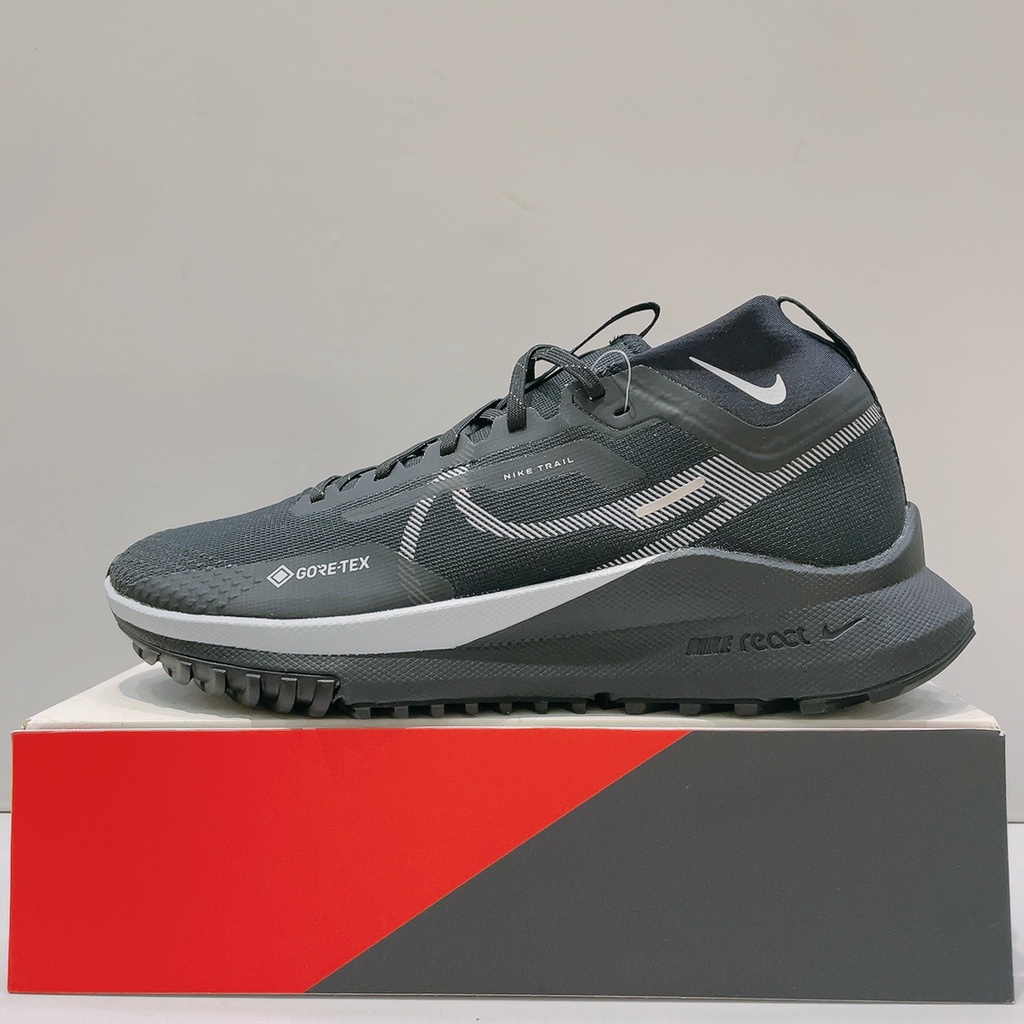 NIKE REACT PEGASUS TRAIL 4 GTX 男生 黑色 防水 越野 慢跑鞋 DJ7926-001