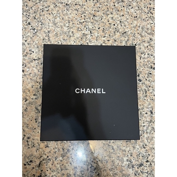 香奈兒Chanel全新圍巾包裝紙盒
