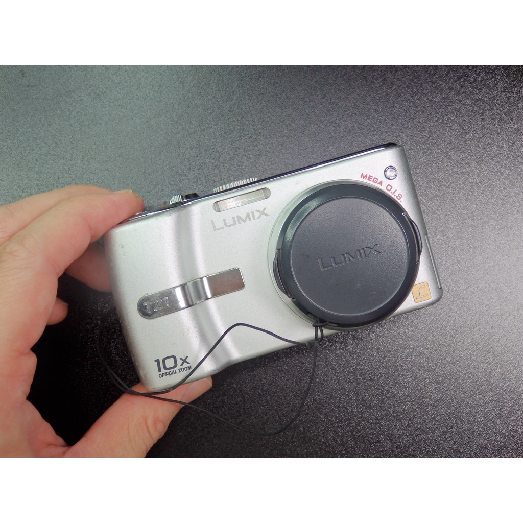 &lt;&lt;老數位相機&gt;&gt; Panasonic LUMIX DMC-TZ1 (Leica 10倍光學鏡頭 / CCD / 銀)