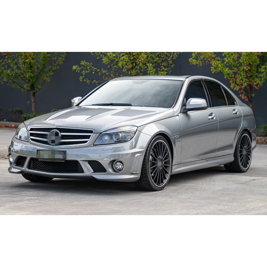 &lt;台灣之光&gt;BENZ W204 前期08 09 10年台規 C63AMG 前保桿 附霧燈 PP材質