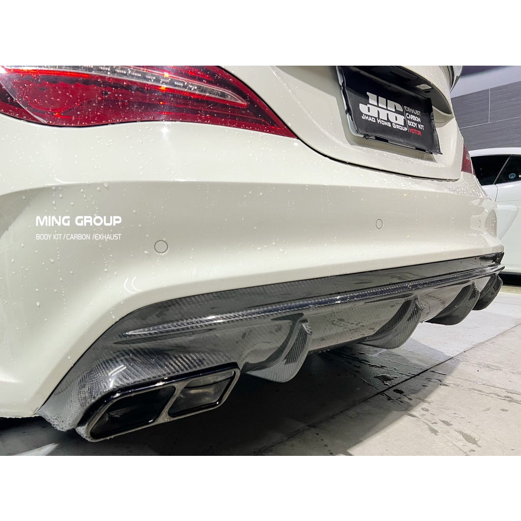 【MING GROUP國際】BENZ W117 CLA 45樣式 碳纖維後下巴