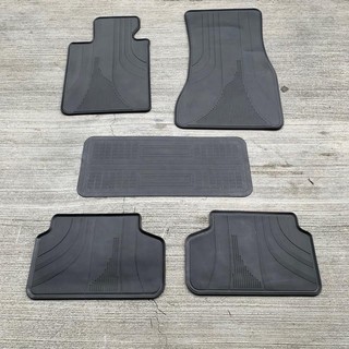 【猴野人】BMW 寶馬 5系 G30 G31『2017/3- 年式』汽車腳踏墊，橡膠防水防潮 耐熱耐磨 SGS檢驗通過