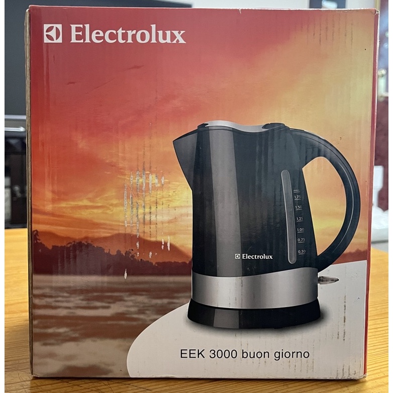 全新未拆 伊萊克斯 Electrolux 電熱水壺 EEK3000