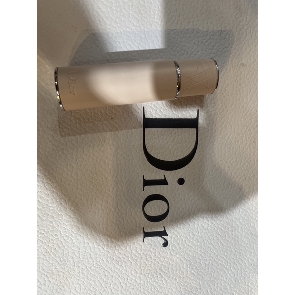 Dior限量隨身香水瓶內含香水可以自行補充最後一組出清粉假ㄧ賠十