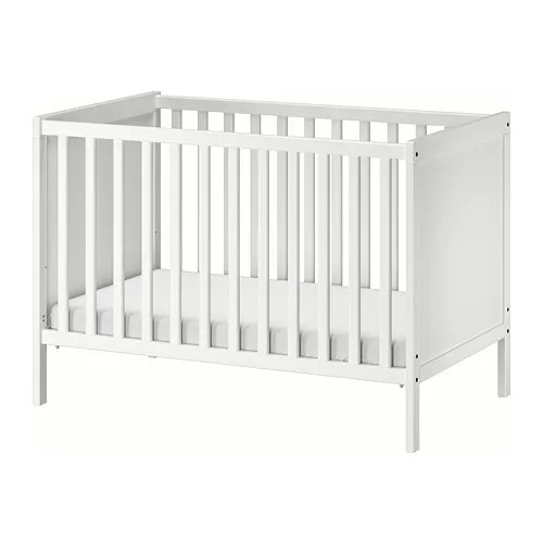（已保留）(二手。近全新) IKEA SUNDVIK 嬰兒床 (送床墊+床包)