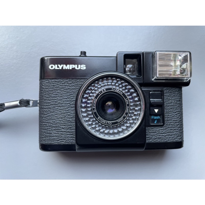 Olympus pen EF 底片相機 半格機 輕巧自帶閃光燈📸️