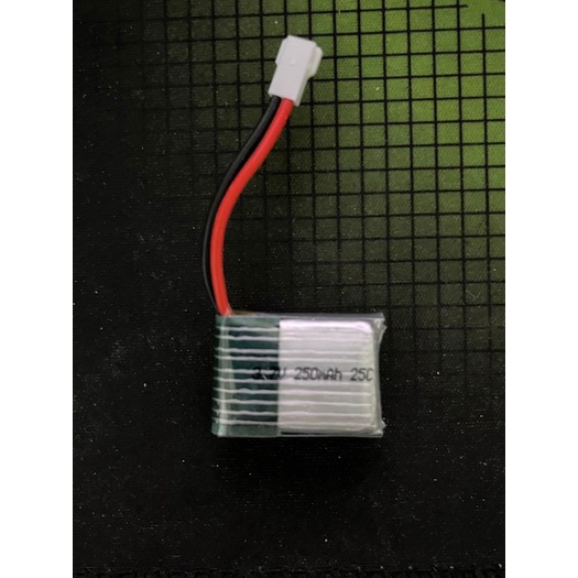 (大樹的家):全新鋰電池3.7V 250mah 20C 小白頭插頭通用航模及四軸航拍飛行器大特價