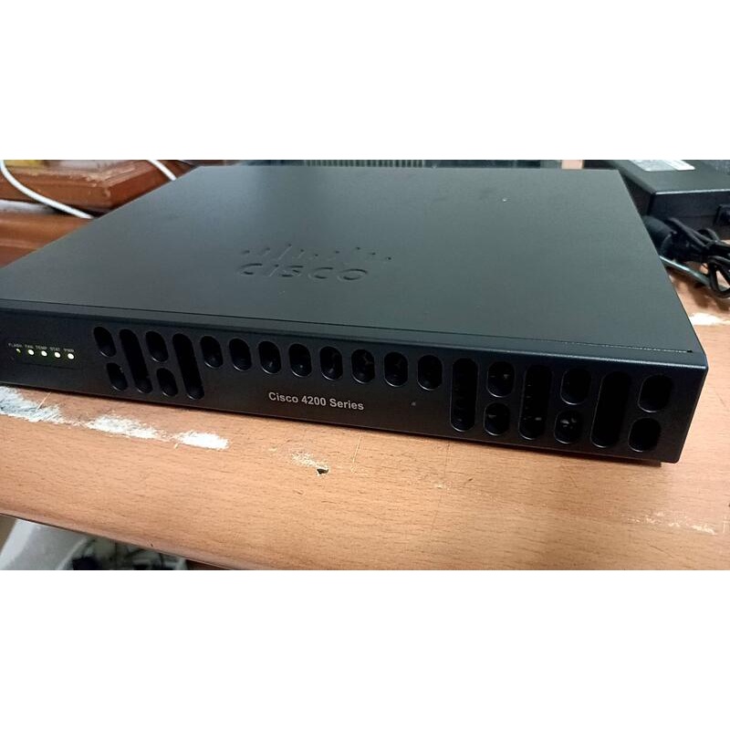 CISCO ISR4221 ISR4221/K9 ROUTER