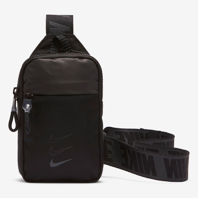 AM:KOREA NIKE Sportswear Essentials 側背包