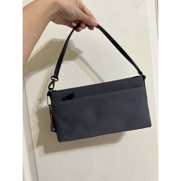 【福利社阿姨二手拍】 全新Coach Mercer demi pouch zip 手拿包 肩背包 WOC