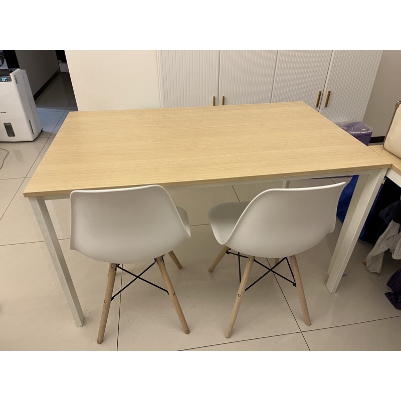 IKEA 簡約餐桌（二手），桌面自己DIY木紋貼！！！