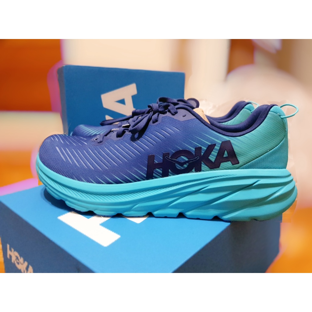 HOKA ONE ONE Rincon 3 Wide男款寬楦慢跑鞋 8號 1121370-BSBB 藍色運動鞋