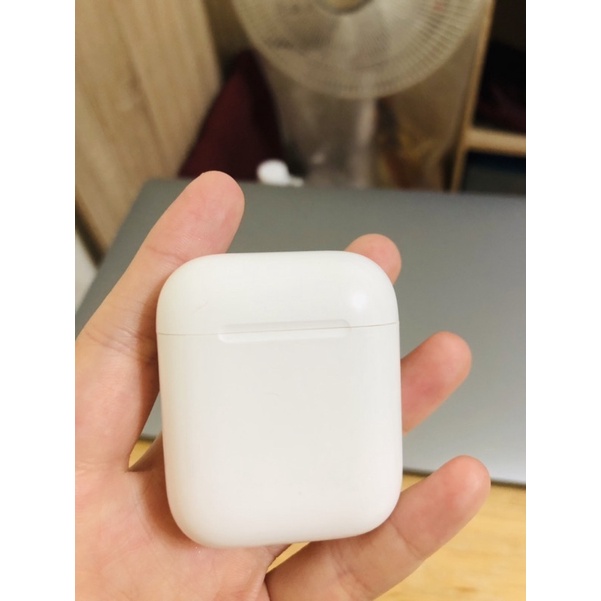 ［二手正品］Apple AirPods2代 有線充電版的充電盒