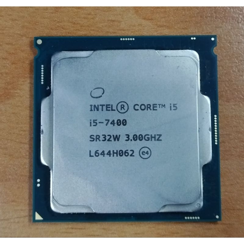 【平價賣場】Intel Core i5-7400-1151腳位,無風扇,中古良品(免運費)