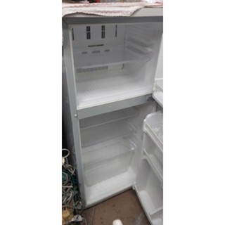 新款式，漂亮～二手中古國際130公升雙門冰箱，2013年，型號NR-B133T，保固3個月，請詢問大戶藥師