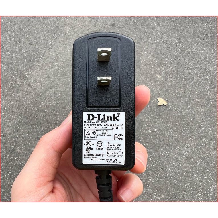 &lt;中古&gt;變壓器 D-Link 良品 CF1505-B 電子式 5V 2.5A 中國製 安規 足流足瓦