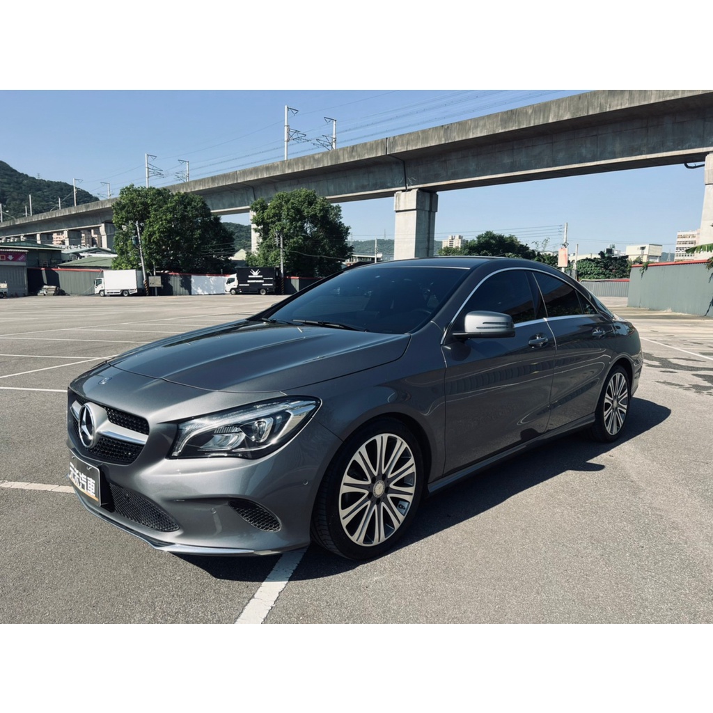 『二手車 中古車買賣』2017 M-Benz CLA200 實價刊登:107.8萬(可小議)