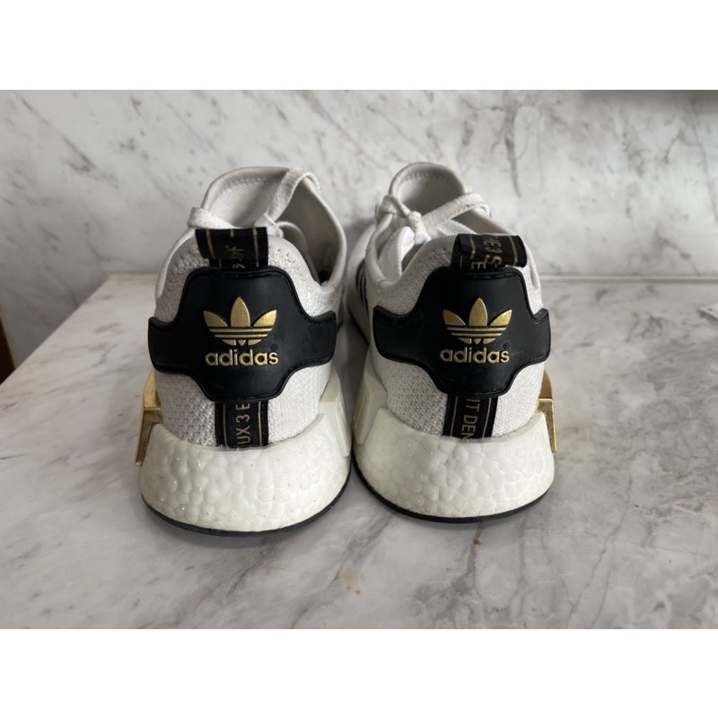 ADIDAS NMD R1 白黑金 8.5成新（尺寸在照片中！鞋盒已丟😭）附購買記錄