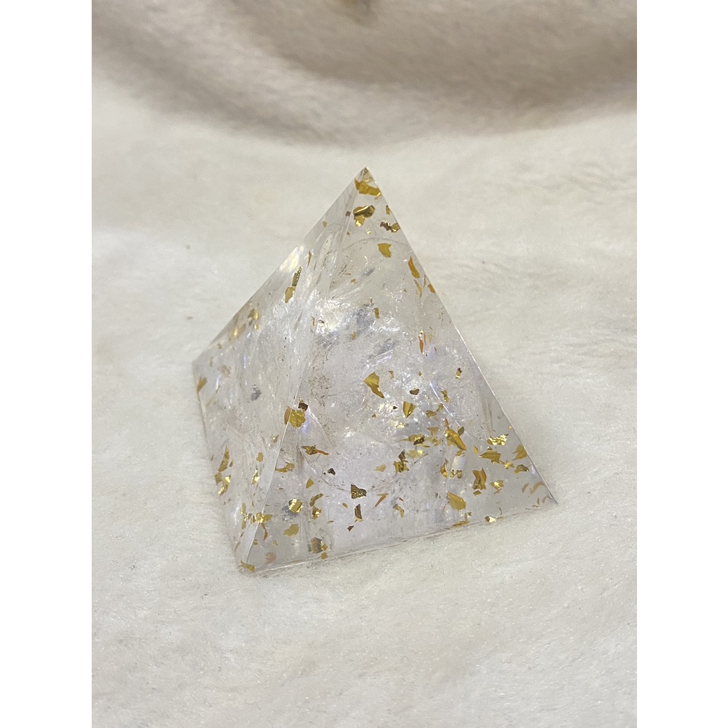 【純粹神作】萬象之源：高純度白水晶金字塔奧根能量塔｜全方位淨化、意念放大守護、高純度金箔加持｜職人手作厚實能量塔