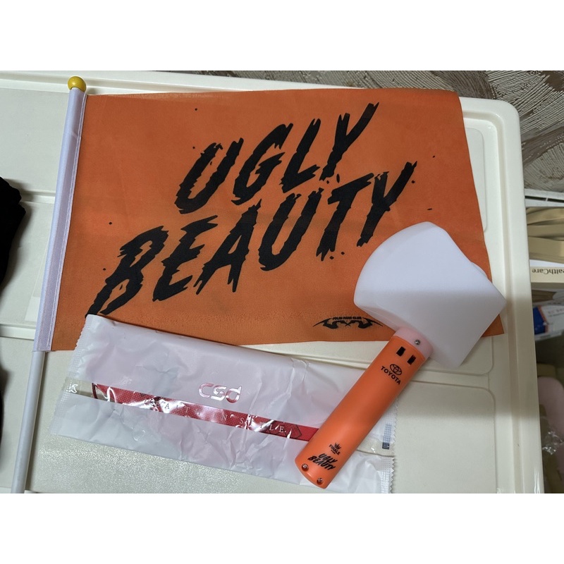 蔡依林jolin 2023 UGLY BEAUTY橘色斧頭🪓 應援旗 口罩