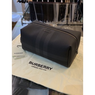 Limit 精品✔️Burberry 經典黑色格紋設計 簡單好看 男生 男款 寬版手拿包 預購