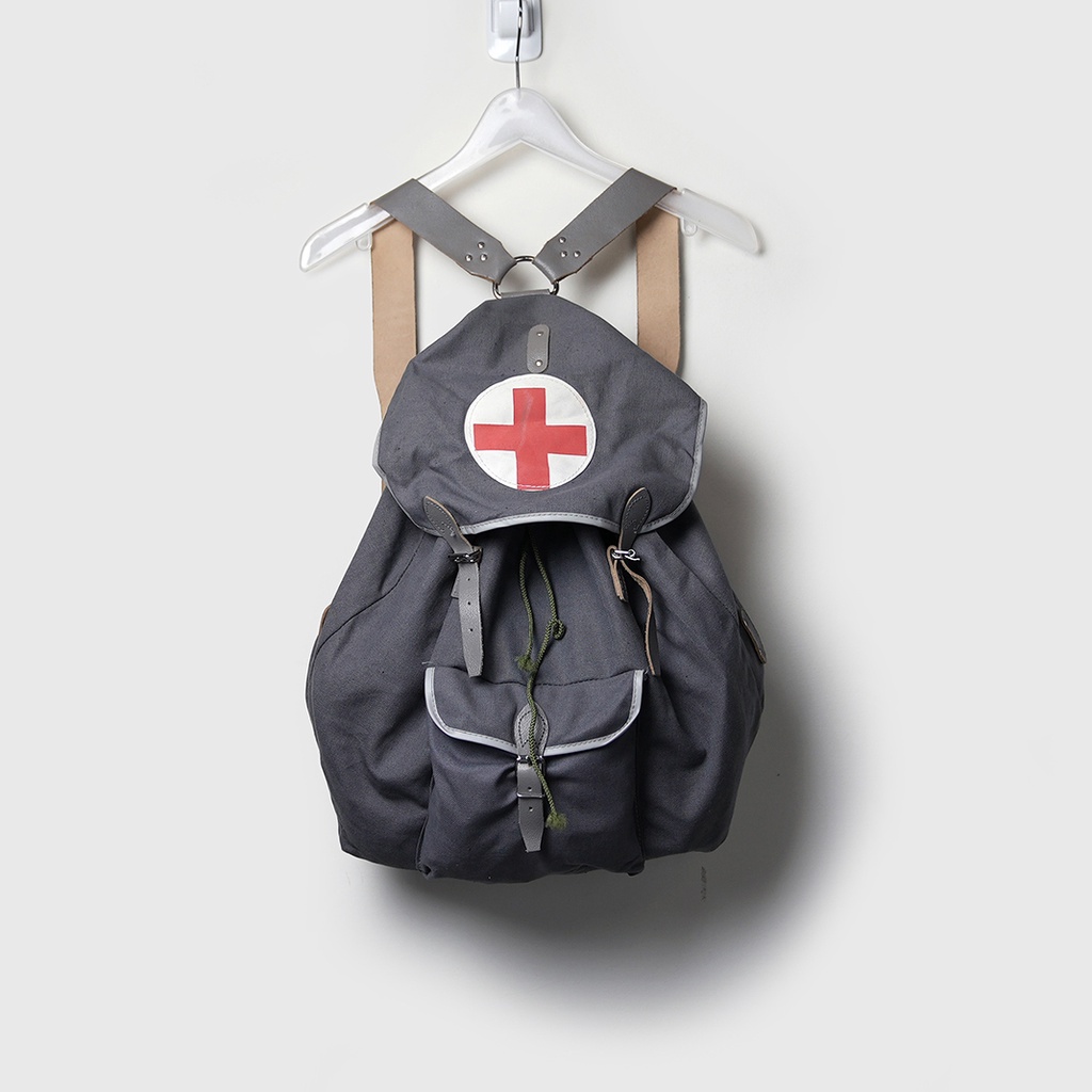 【福哥哭】東德 醫療背包 紅十字 1950s 稀有 DDR GDR DRK Red Cross Backpack