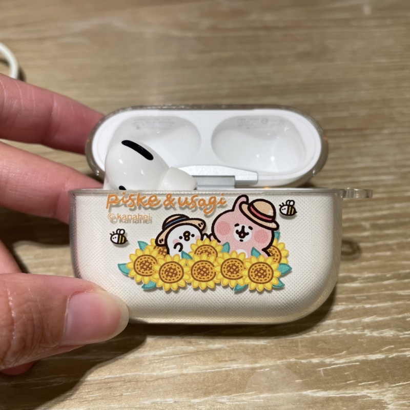 二手Airpods pro第一代女用機(不含保護殼)右耳失蹤、功能正常