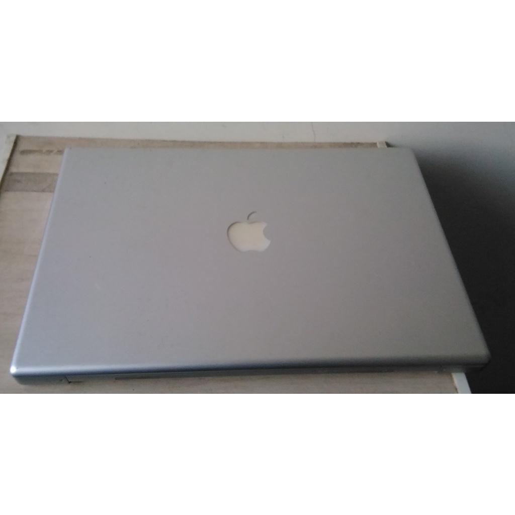 Apple MacBook Pro 蘋果筆電 A1226 (故障機 零件機)