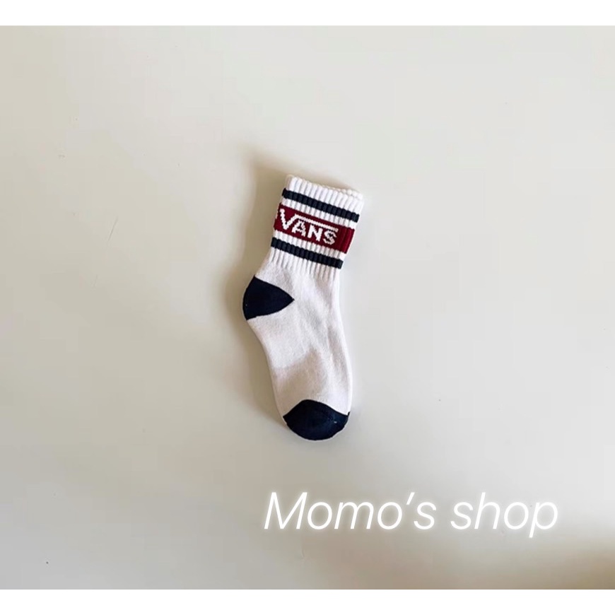 ❤️❤️Momo’s shop ❤️❤️Vans 襪 紅底大logo 韓國代購 襪子 兒童襪子14-16 cm (現貨)