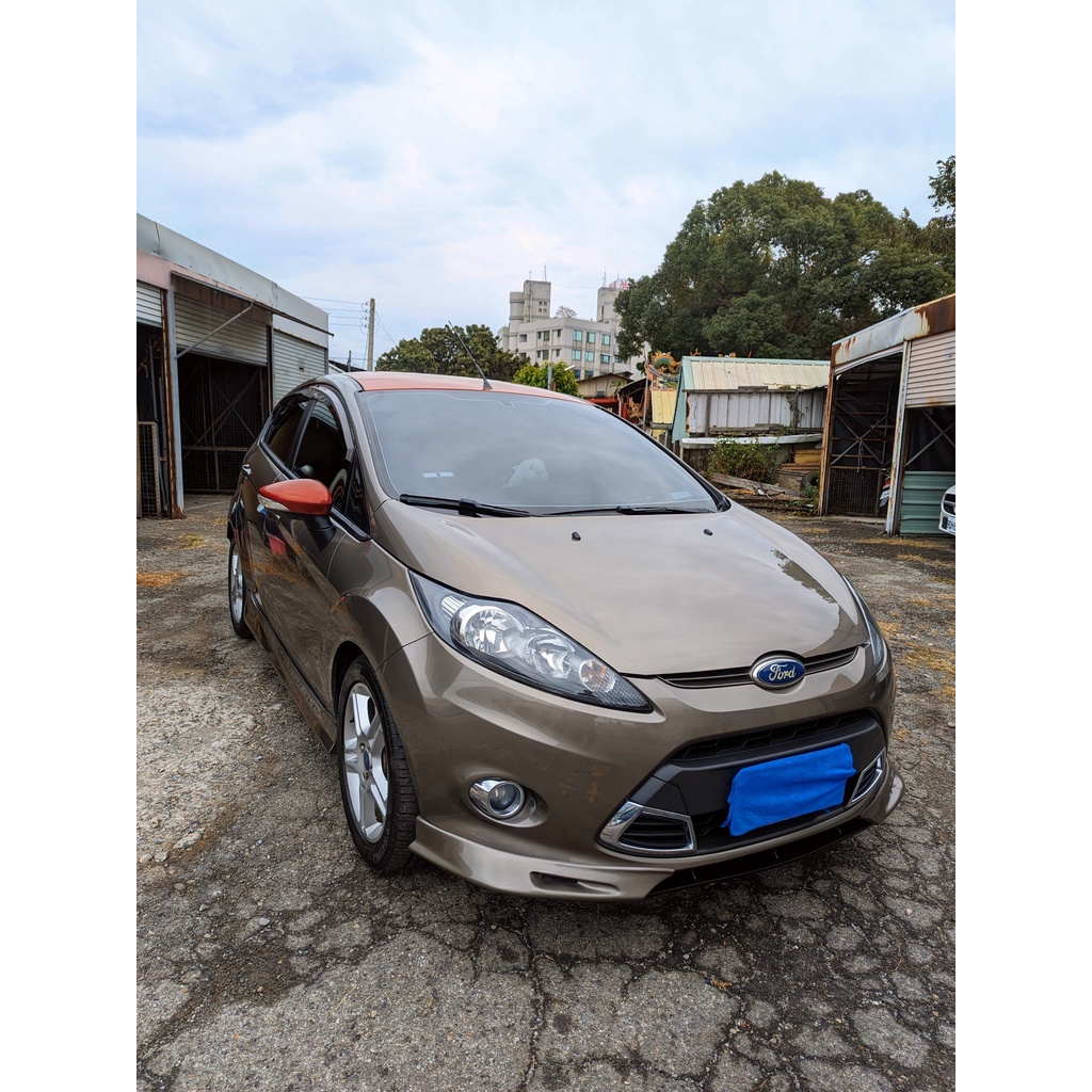 自售 Ford Fiesta 1.6