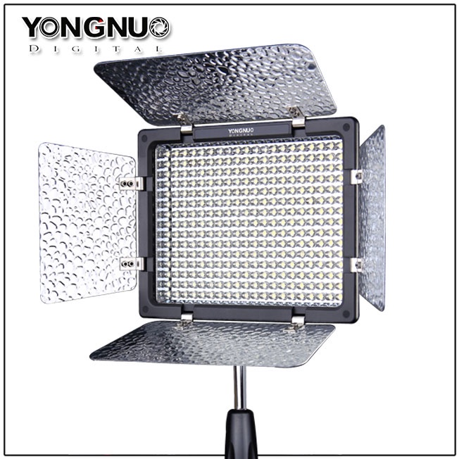 [永諾專賣] YN300III 雙色溫 全白光 兩種版本 YN300 III LED燈 攝像燈 攝影燈 不含電池