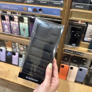 LuLuOni _Korea ~ 現貨 特價出清 DESIGNSKIN Padding 插卡手機殼
