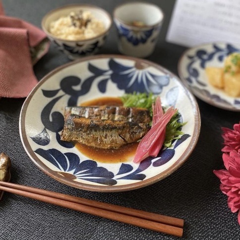 現貨 日本製 藍彩唐草餐盤 美濃燒 餐盤 前菜盤 炸物盤 點心盤 甜點盤 麵包盤 沙拉盤 盤 盤子 富士通販