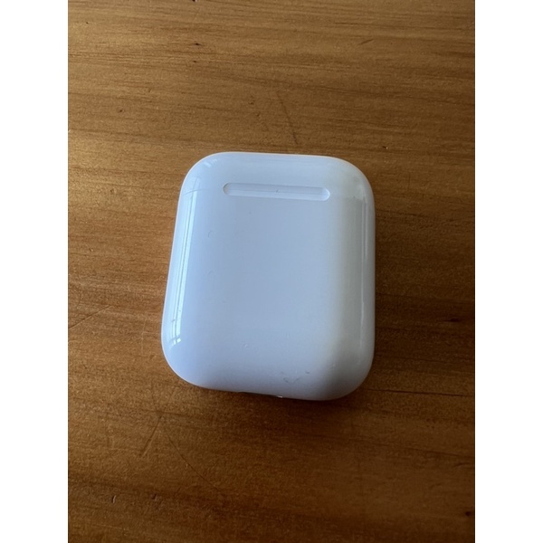 (二手）Apple AirPod 2 , 使用約3年，僅右耳功能正常