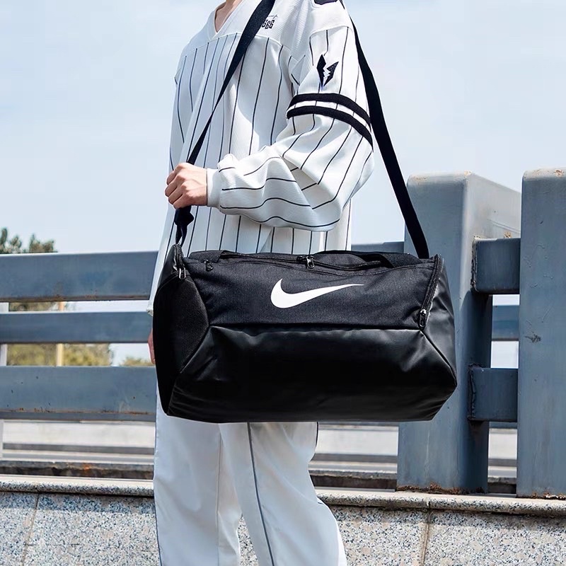 NIKE 基本款 旅行袋 運動包 手提包 鞋袋 健身包 DM3976-010 黑 男女 健身 旅遊 手提袋 背帶