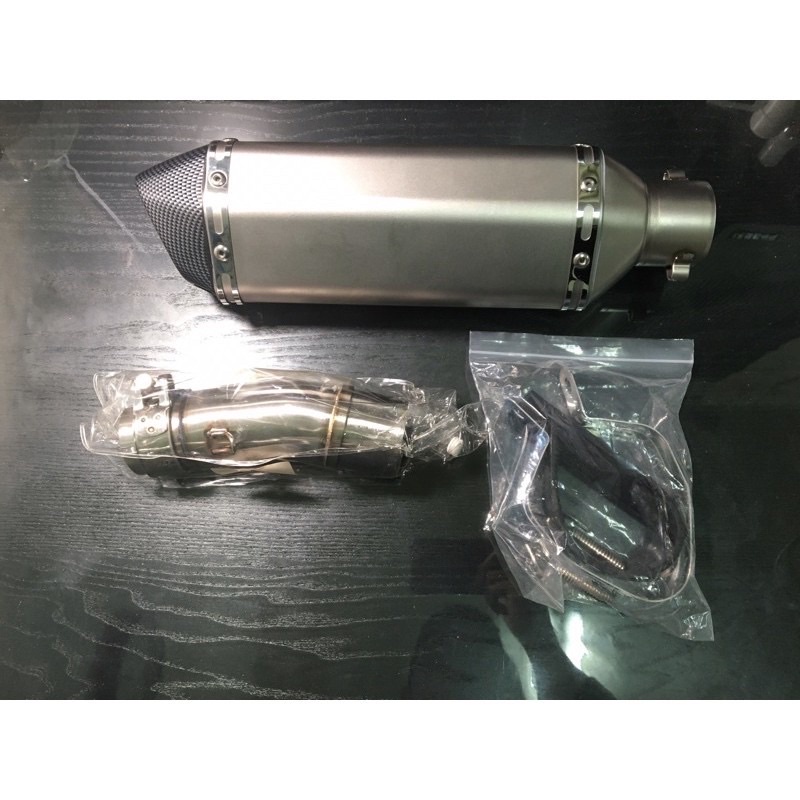 川崎忍者KAWASAKI NINJA 300 400 台蠍 陸蠍 仿蠍 類Akrapovic 改裝排氣管  全新未使用