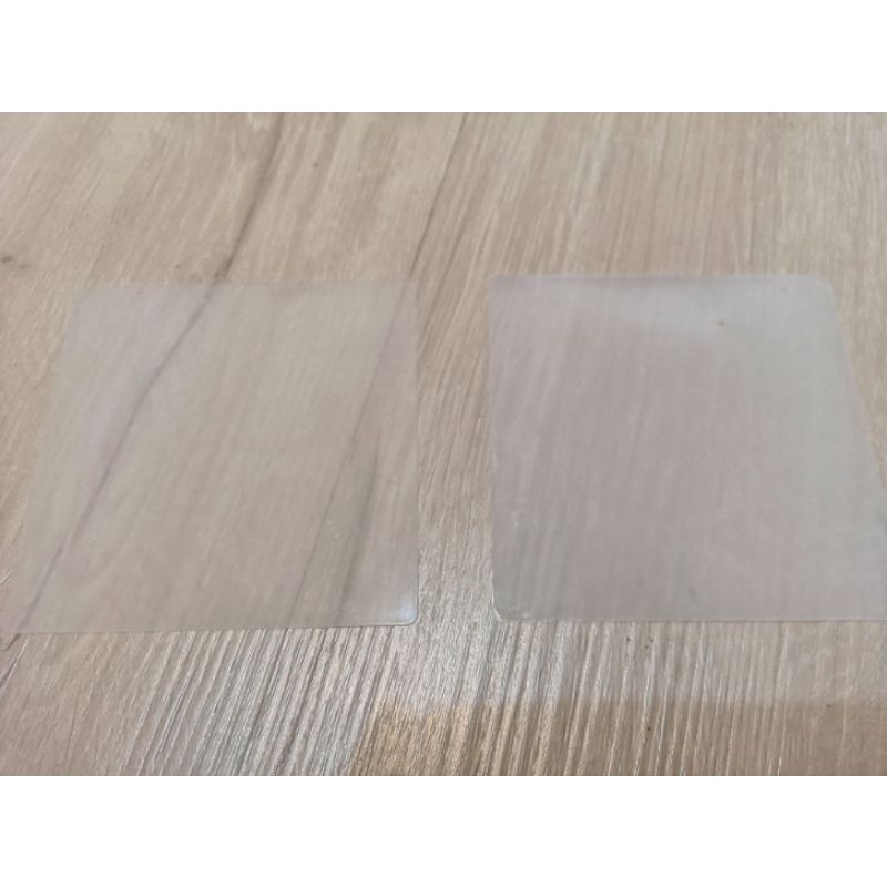 方形白色透光塑膠板 厚0.1cm 直徑10cm   公仔底座 壓板 壓泥板 透明印章