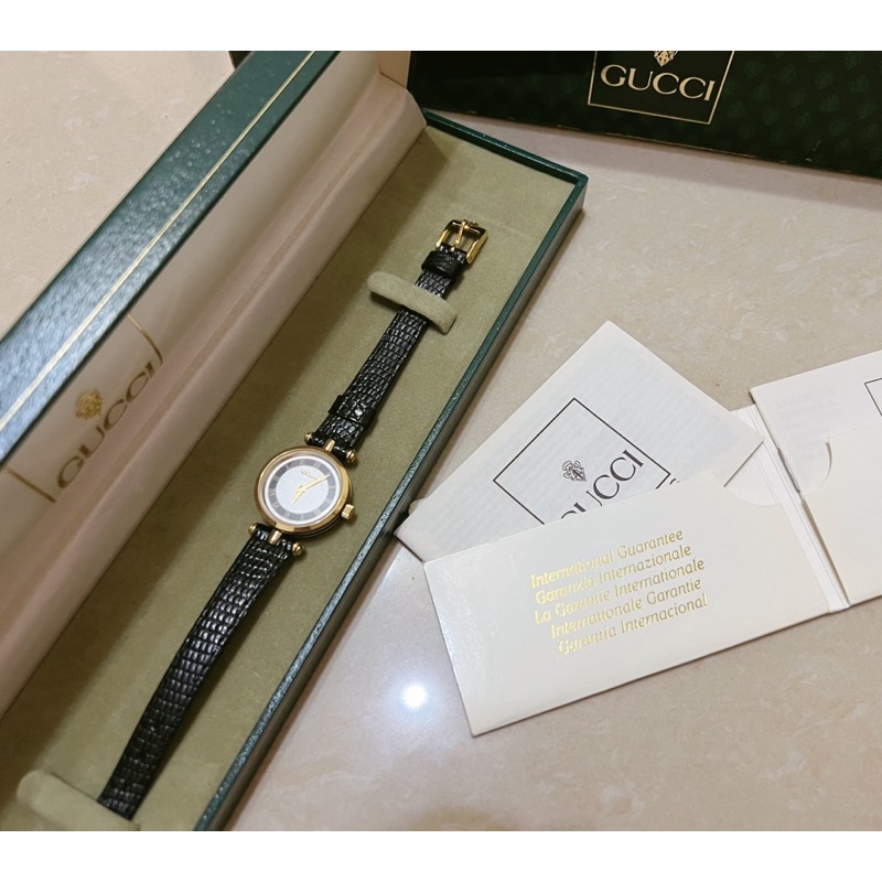 GUCCI 正品 經典皮帶小圓錶 黑色 優雅 Vintage 女錶 錶帶 復古 綠 圓形 古董錶 秀氣 小錶 日本 古著