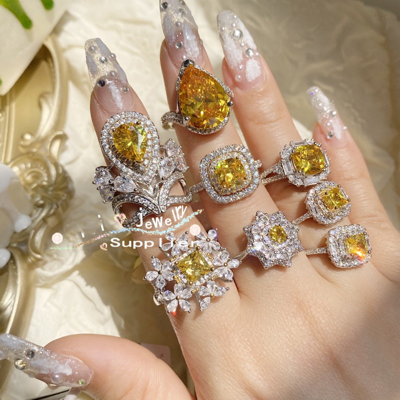 斯里蘭卡黃寶石戒指 18K金彩寶手飾 金燦燦鋯鑽指環