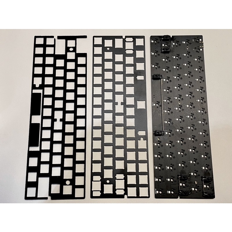 左移64 PCB板+夾心棉+鋼定位板+PCB衛星軸 RGB 熱插拔 鍵盤拆機配件