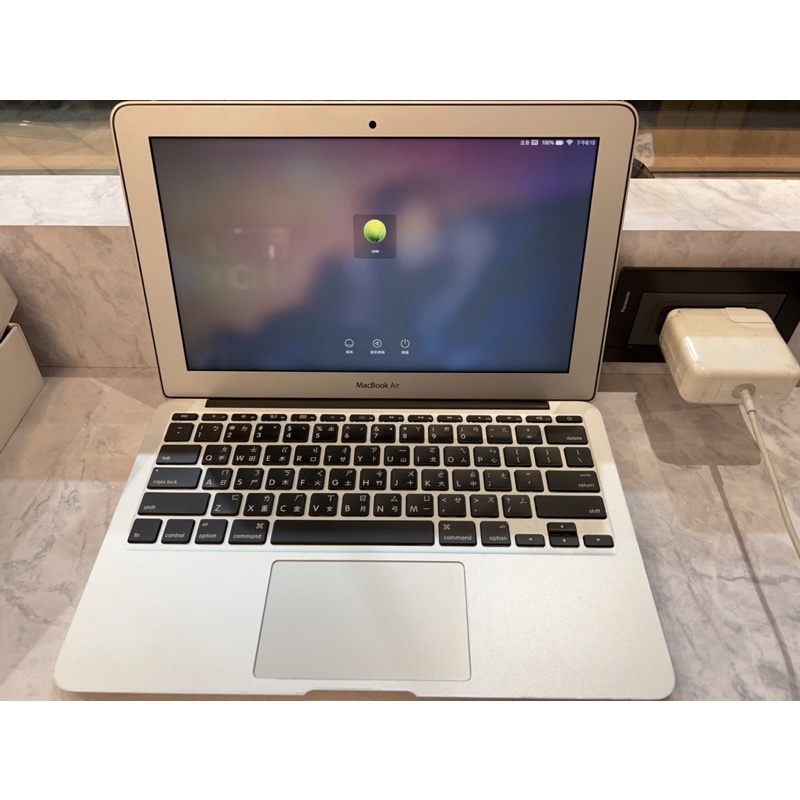 macbook air 11吋 128G 銀色 超輕薄 文書筆電 二手筆電