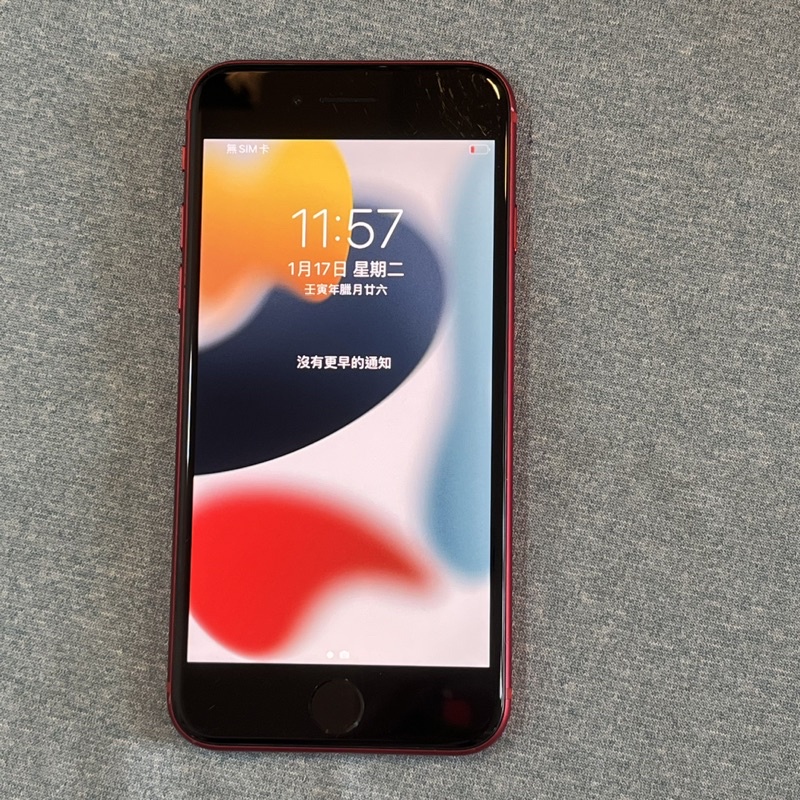 iPhone SE2 64G 紅 85新 功能正常 二手 iphoneSE2 SE 2 4.7吋 螢幕刮傷 台中