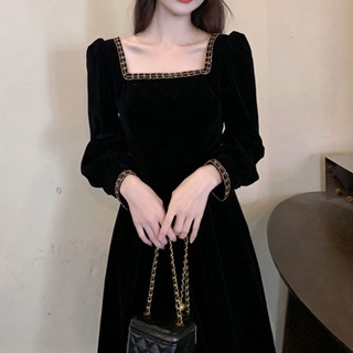洋裝 氣質洋裝 方領法式金邊絲絨洋裝女秋冬新款復古赫本風內搭黑色晚禮服長裙