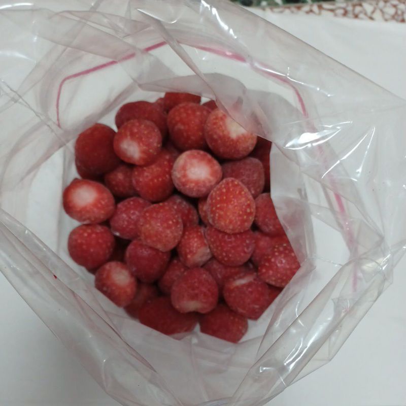 【林賢農場】150元/1公斤【益菌無毒冷凍草莓】